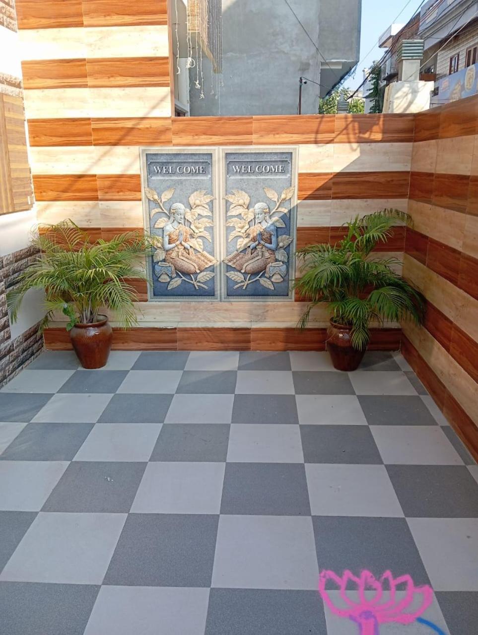 Roop Niwas Bed & Breakfast Amritsar Bagian luar foto